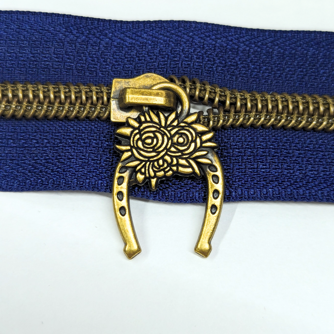 Floral Horseshoe #5 Zipper Pulls