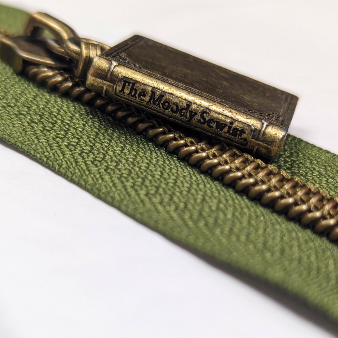 Read a Book #5 Zipper Pulls