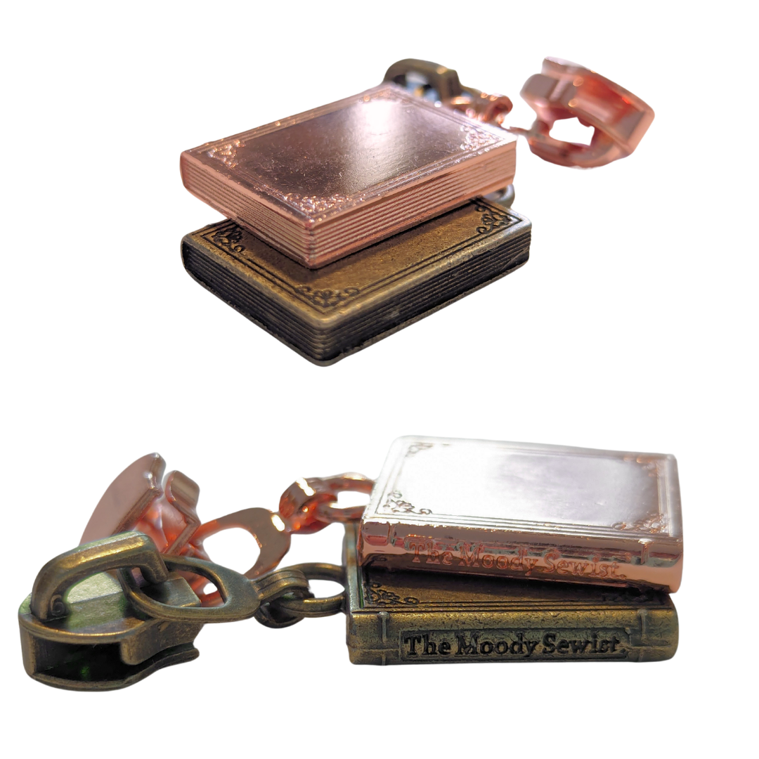 Read a Book #5 Zipper Pulls