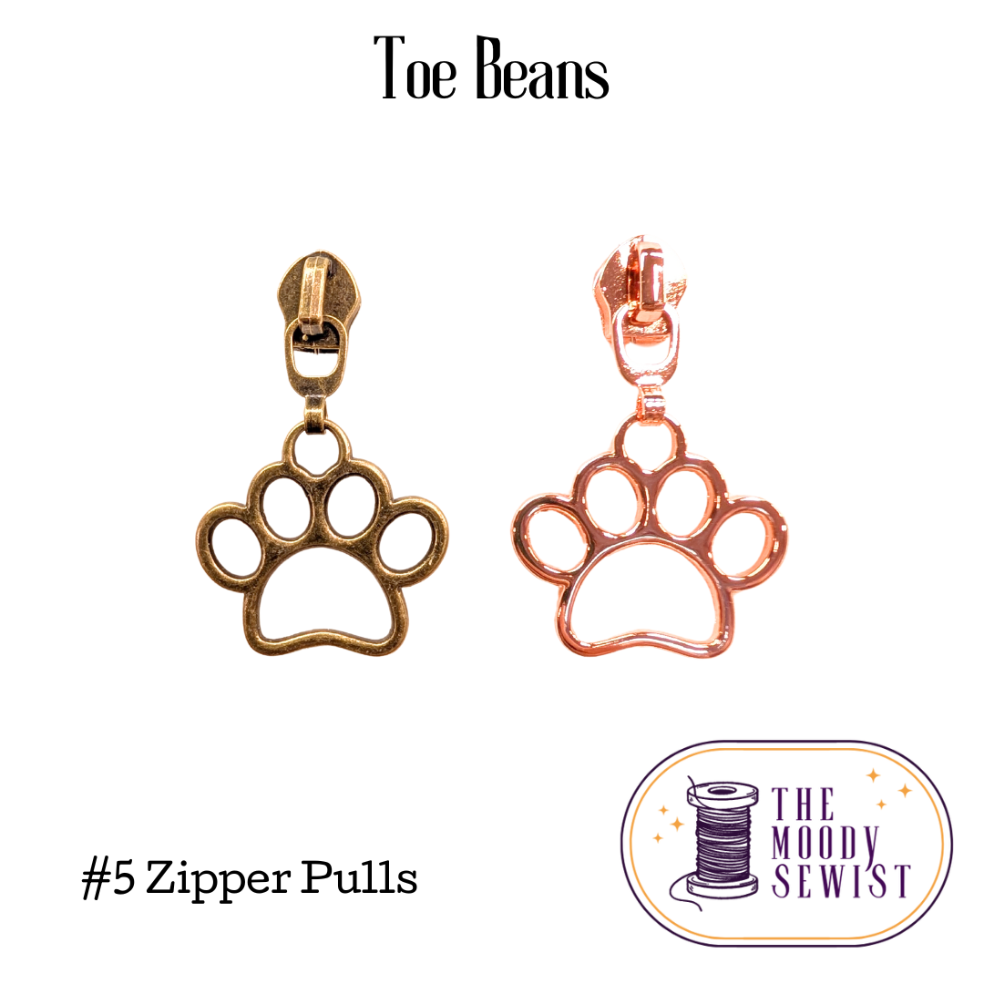 Toe Beans #5 Zipper Pulls